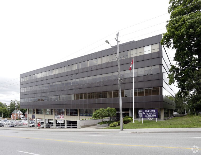 More Photos Of 136 Bayfield St, Barrie Office For Sale