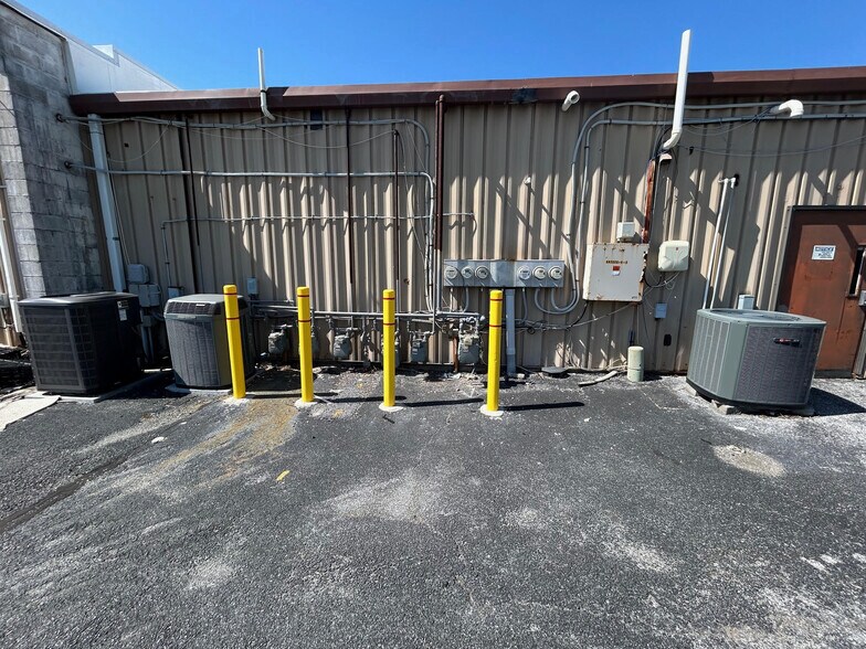 More Photos Of 4200 N Dupont Hwy, Dover Freestanding For Sale