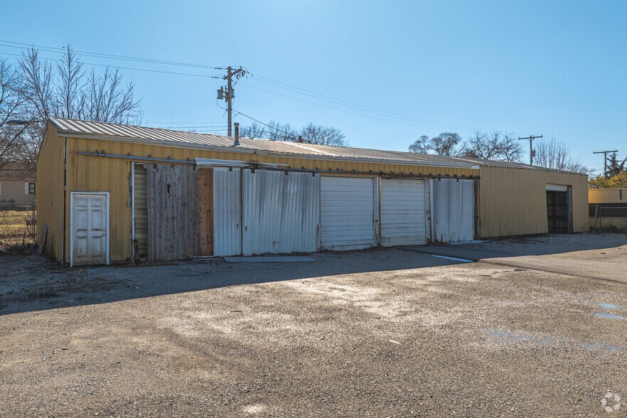 More Photos Of 2215 W Lincoln Hwy, Merrillville Freestanding For Lease