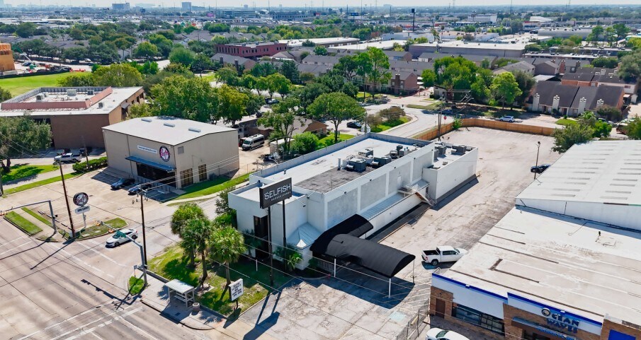 Primary Photo Of 6213 Richmond Ave, Houston Restaurant For Lease