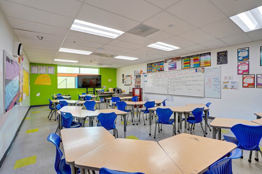 More Photos Of 8001 Santa Fe Ave, Huntington Park Schools For Sale