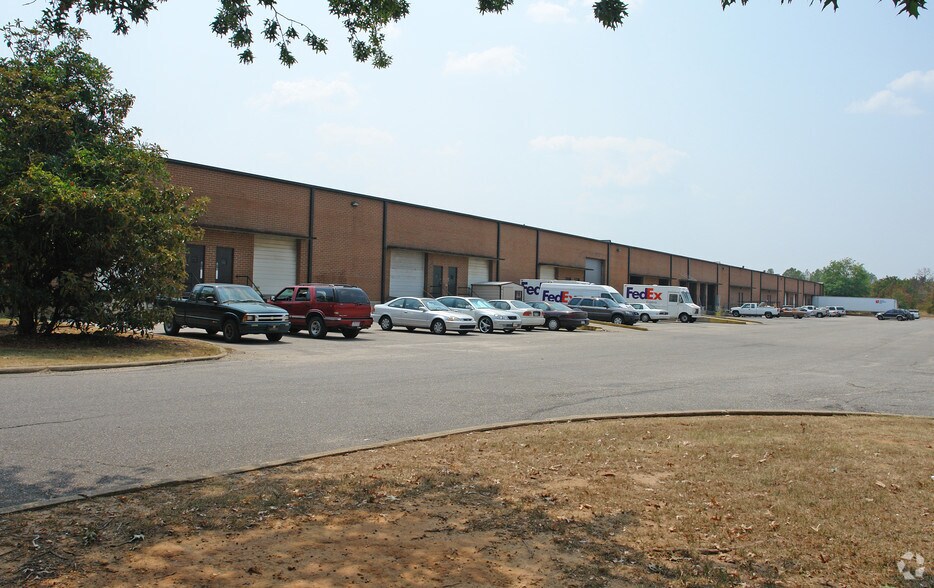 More Photos Of 2770 Gunter Park Dr E, Montgomery Light Manufacturing For Lease