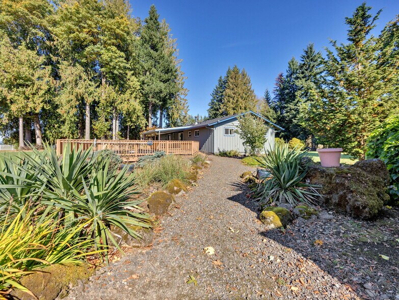 More Photos Of 44434 SE Coalman Rd, Sandy Light Manufacturing For Sale
