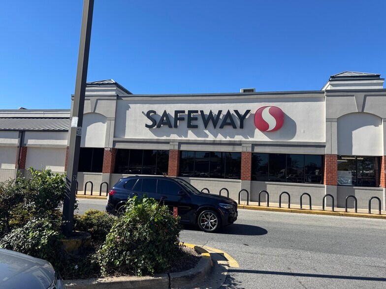 More Photos Of 6041-6235 Oxon Hill Rd, Oxon Hill Unknown For Lease