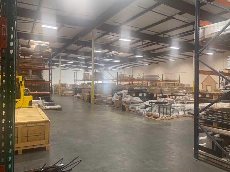More Photos Of 18502 S Laurel Park Rd, Compton Warehouse For Lease
