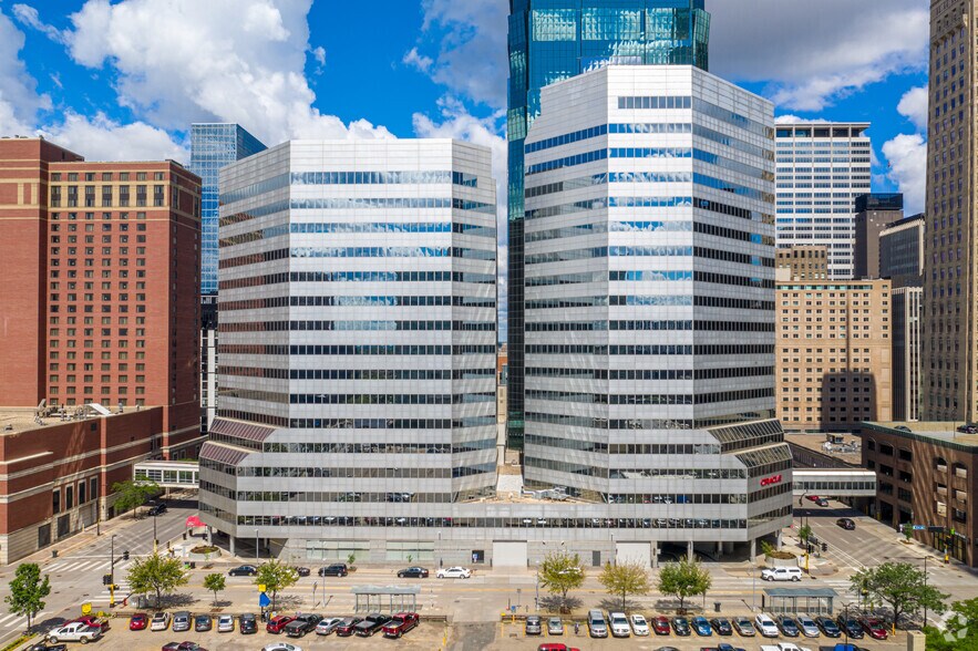 More Photos Of 900 S 2nd Ave, Minneapolis Office For Lease