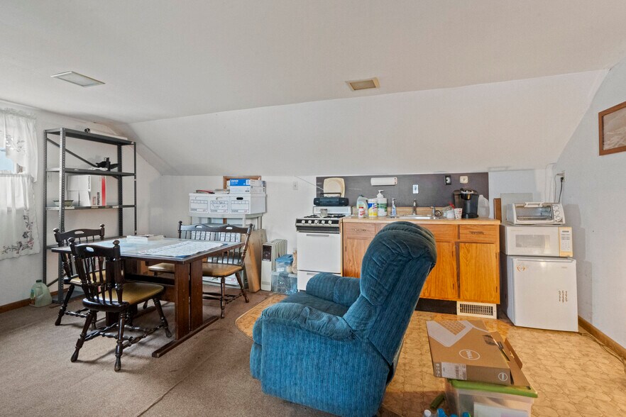 More Photos Of 300 Pine Neck Ave, East Patchogue Marina For Sale