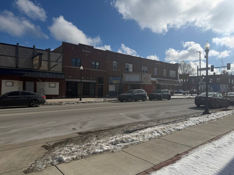 More Photos Of 6731 Kennedy Ave, Hammond Storefront Retail Residential For Lease