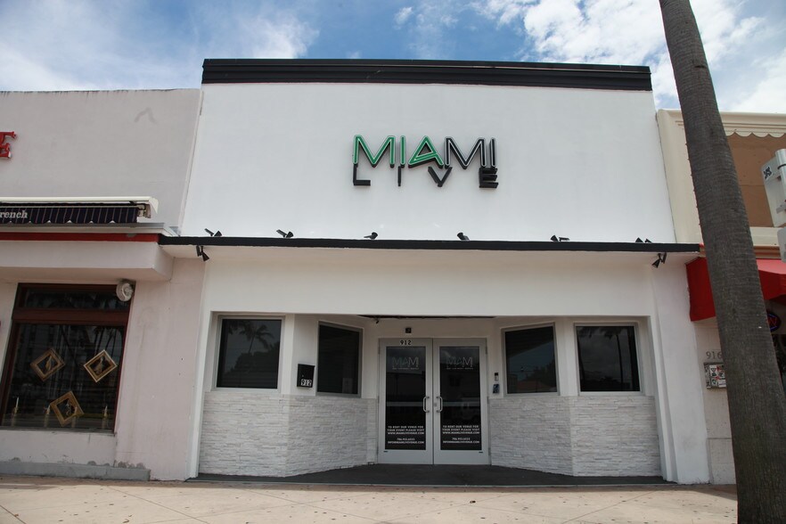 More Photos Of 912 71st St, Miami Beach Bar For Sale