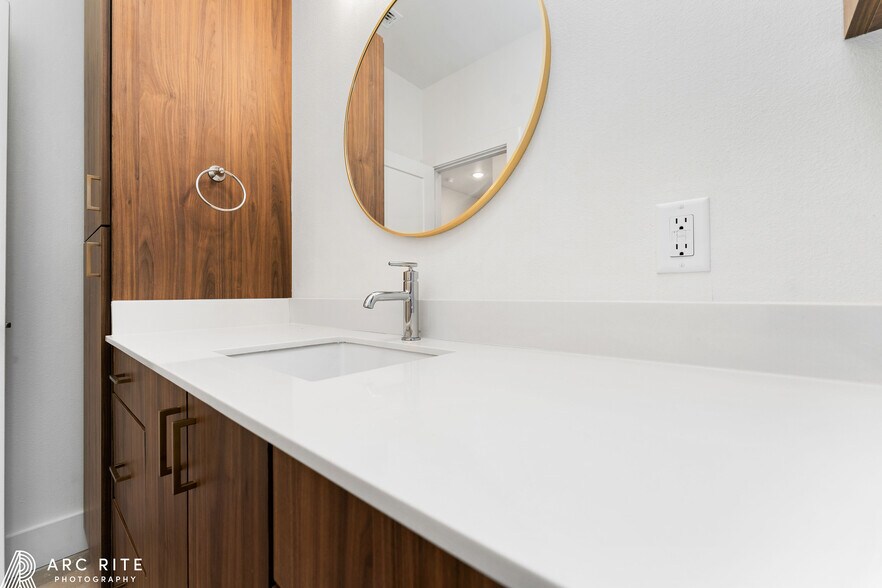 More Photos Of 4535 22nd Pl, Lubbock Multifamily For Sale