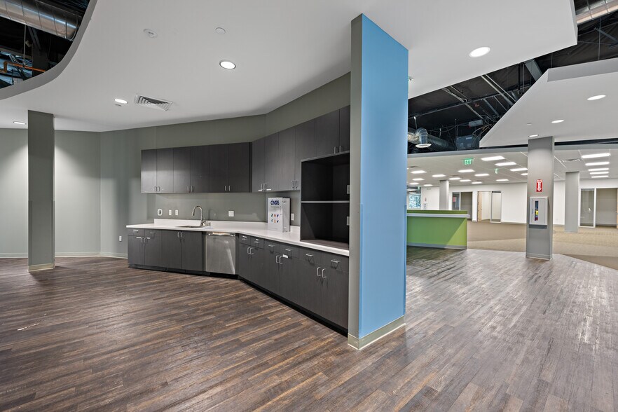 More Photos Of 3115 Melrose Dr, Carlsbad Office For Lease