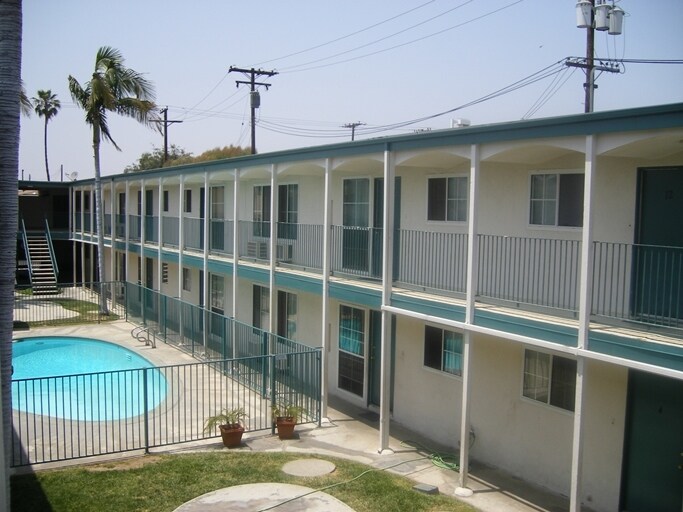 More Photos Of 12645 Norwalk Blvd, Norwalk Apartments For Sale