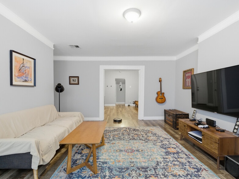 More Photos Of 3706 Park Ave, Weehawken Storefront Retail Residential For Sale