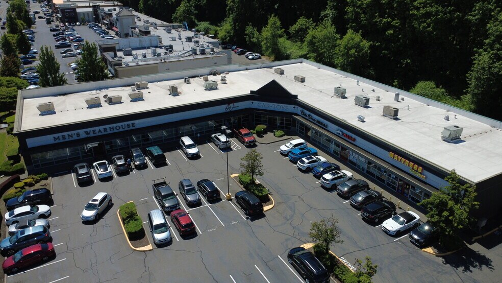 More Photos Of , Tukwila General Retail For Sale
