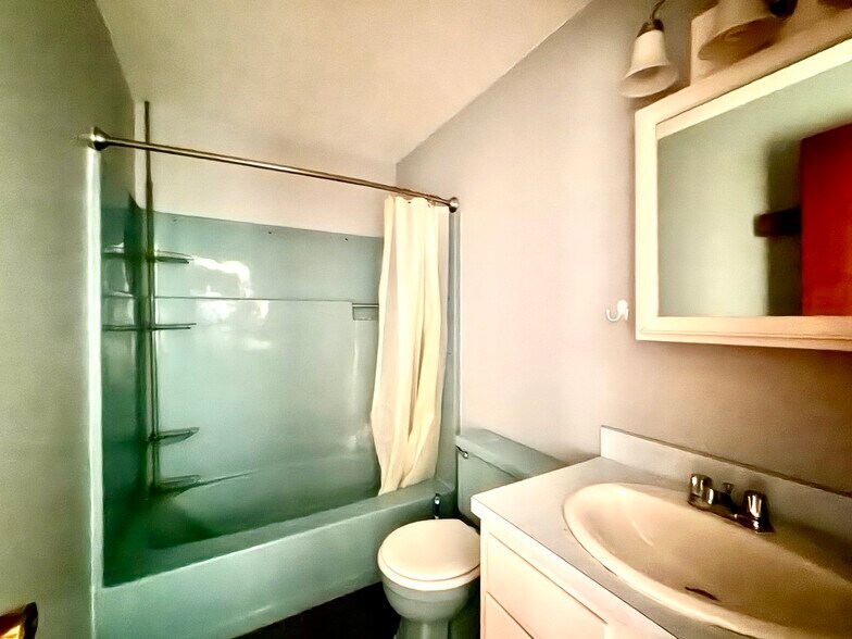 More Photos Of 5085 Route 23A, Haines Falls Flex For Sale