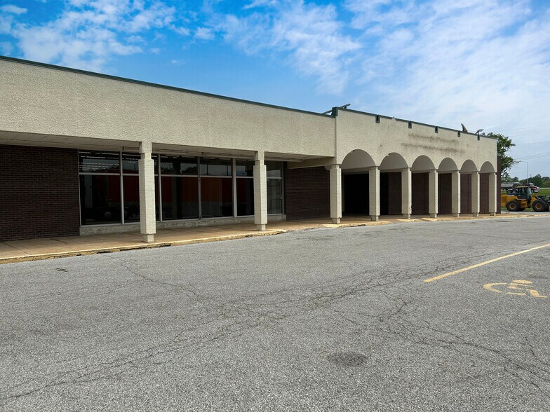 More Photos Of 1683 Camp Jackson Rd, Cahokia Unknown For Lease