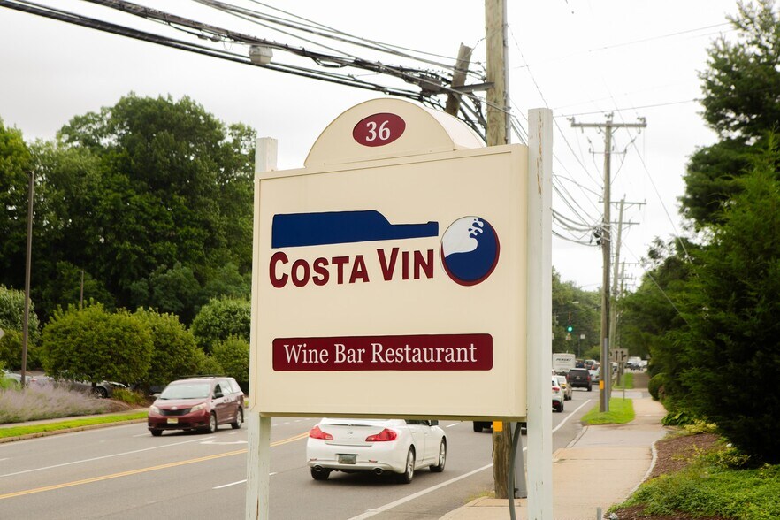 More Photos Of 36 Westport Ave, Norwalk Freestanding For Lease