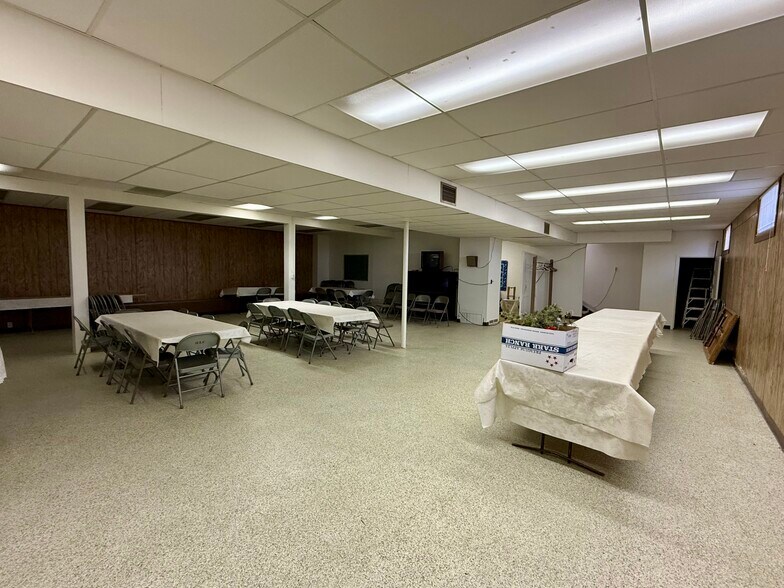 More Photos Of 209 1st N st, Hingham Religious Facility For Sale