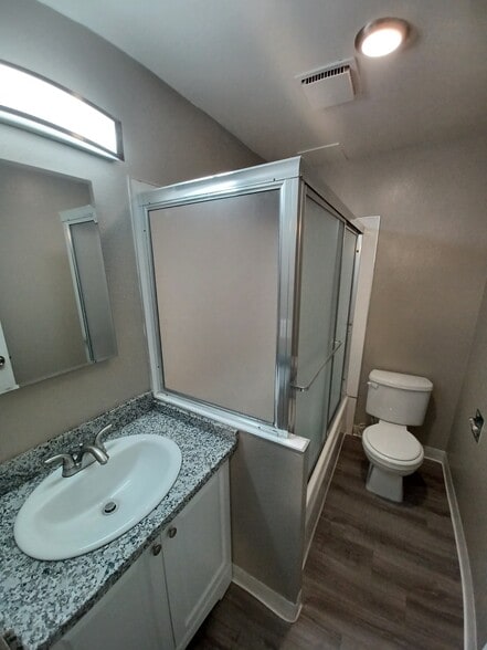 More Photos Of 7259 S Land Park Dr, Sacramento Apartments For Sale
