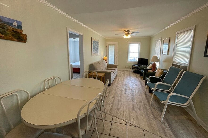 More Photos Of 4906 Ocean Ave, Wildwood Hotel For Sale
