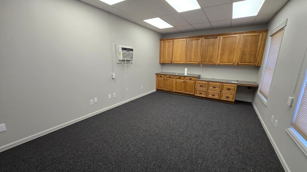 More Photos Of 3870-3880 Elm St, Denver Warehouse For Lease