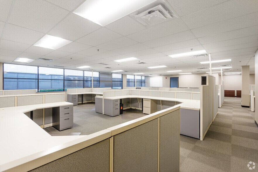 More Photos Of 2500 Green Rd, Ann Arbor Unknown For Lease