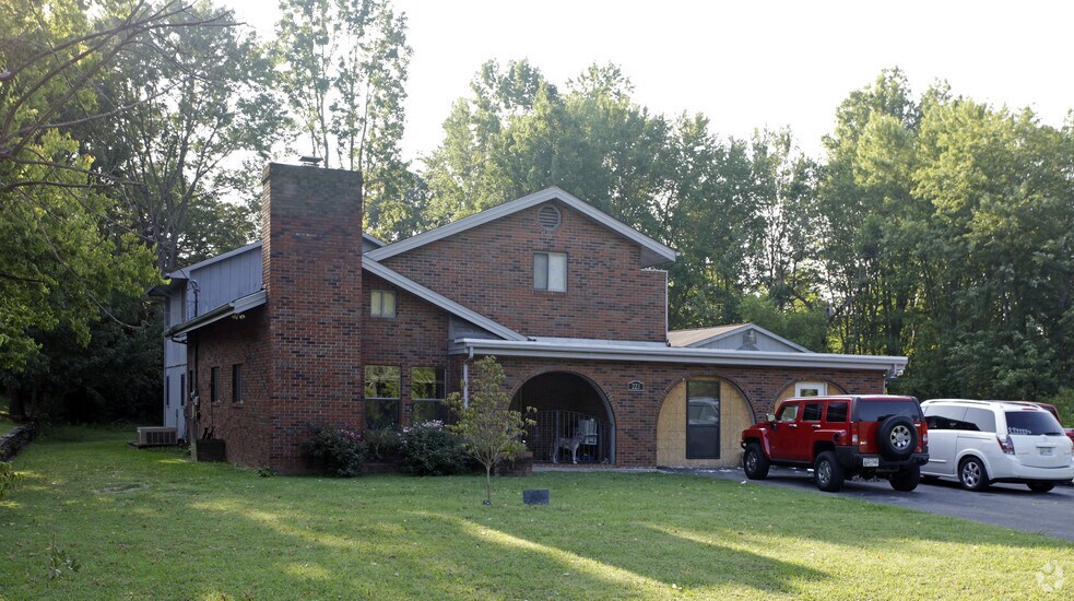 Primary Photo Of 223 Sharon Dr, Pigeon Forge General Retail For Sale