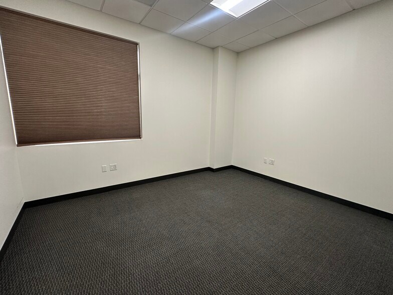 More Photos Of 15500 Phoebe Ave, La Mirada Warehouse For Lease