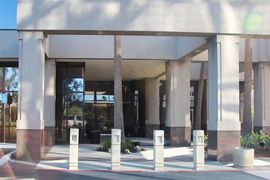 More Photos Of 1401 Dove St, Newport Beach Office For Lease