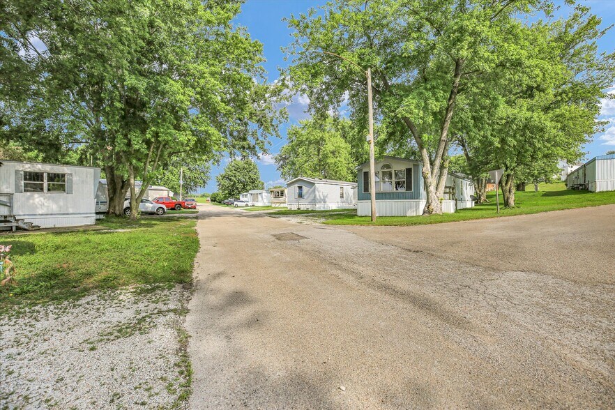 More Photos Of 3 D St, Lexington Manufactured Housing Mobile Home Park For Sale