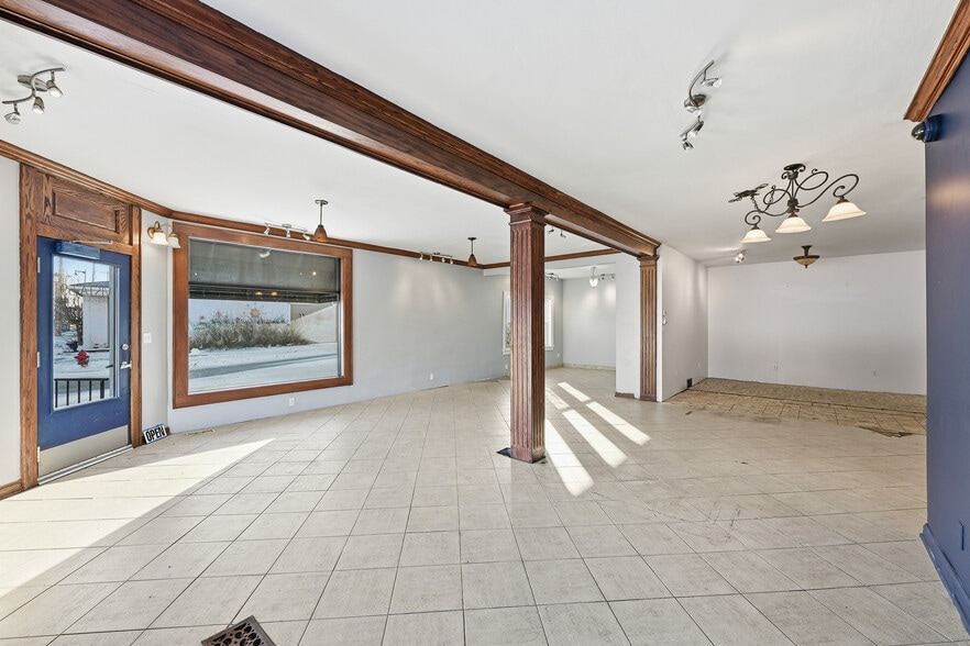 More Photos Of 5901 W Vliet St, Milwaukee Storefront Retail Residential For Lease