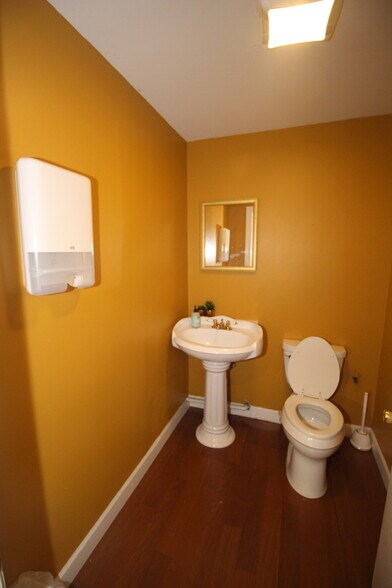 More Photos Of 77 S Union St, Lambertville Restaurant For Sale