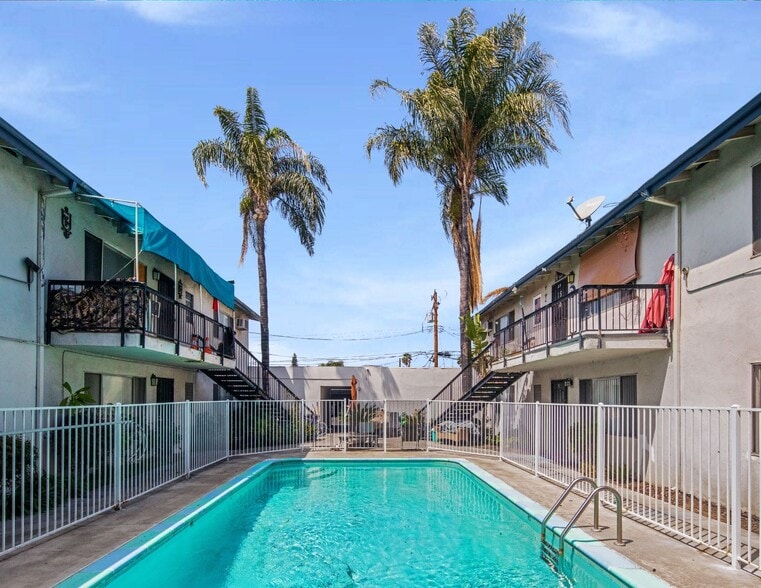 More Photos Of 2352 Leroy St, San Bernardino Apartments For Sale