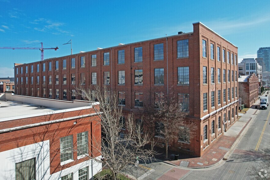 More Photos Of 614 W Main St, Durham Office For Lease
