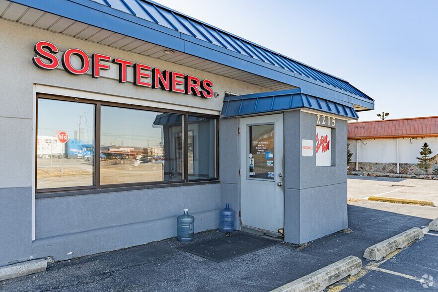 More Photos Of 2215 W Lincoln Hwy, Merrillville Freestanding For Lease