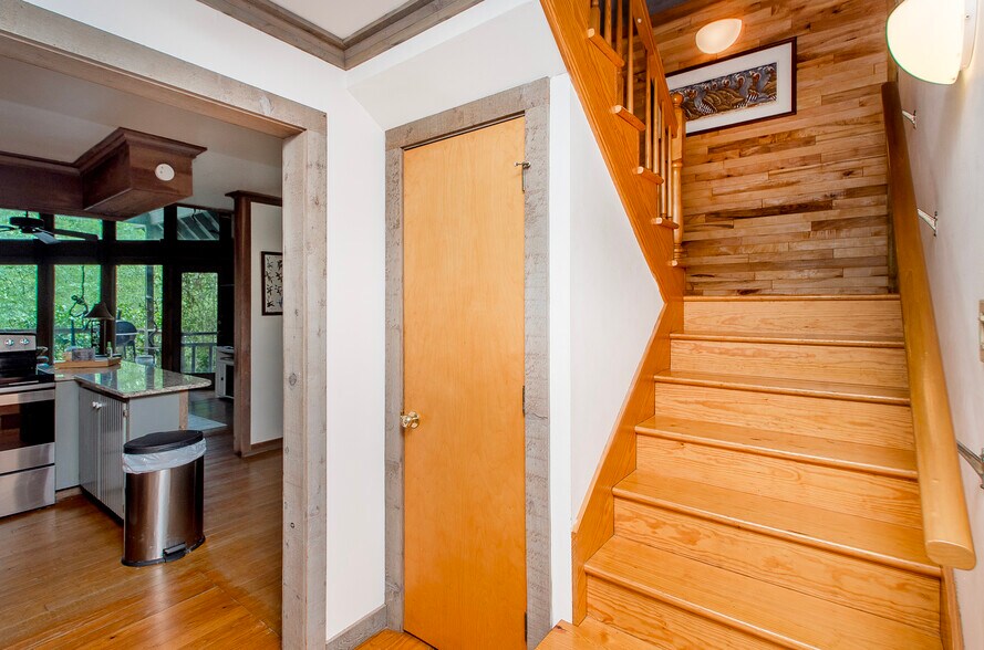 More Photos Of 11030 Garden Ln, Folsom Specialty For Sale