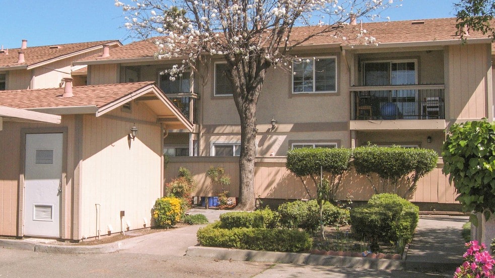 More Photos Of 1217 Dana Dr, Fairfield Apartments For Sale