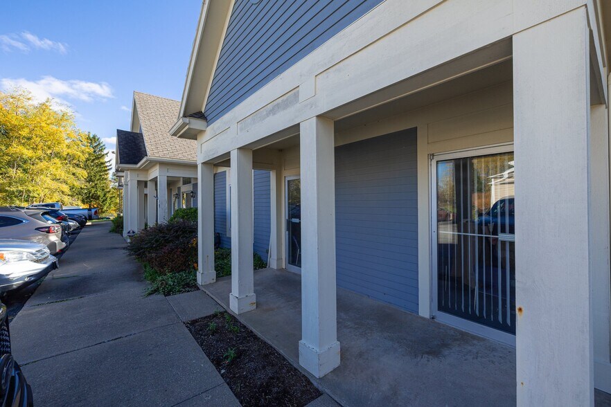 More Photos Of 120 Assembly Dr, Mendon Office For Sale