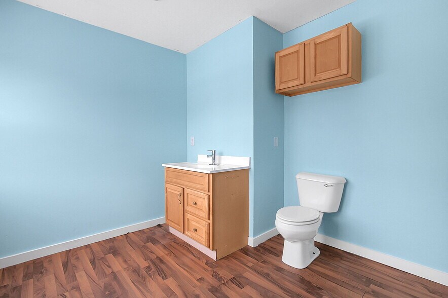 More Photos Of 1805 Columbus Rd, Granville Daycare Center For Sale