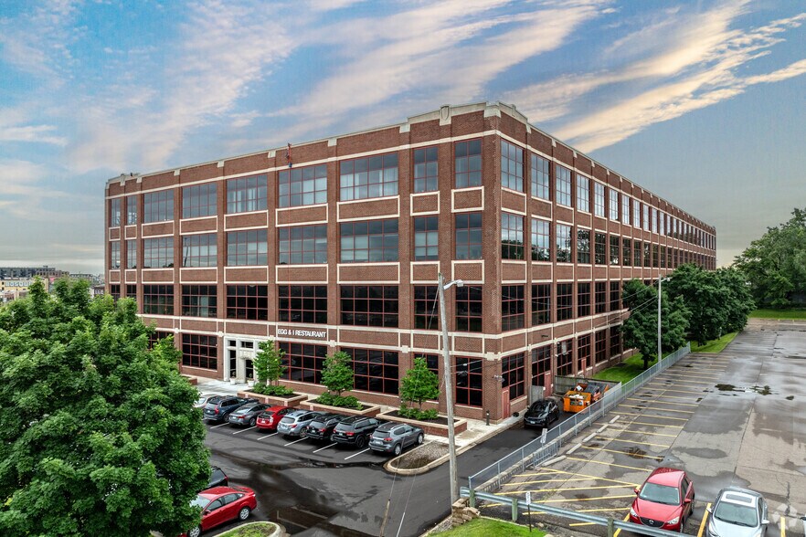 More Photos Of 2550 University Ave W, Saint Paul Office For Lease