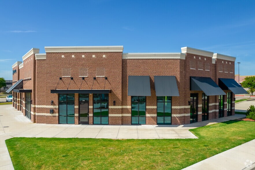 More Photos Of 2171 N Belt Line Rd, Mesquite General Retail For Sale