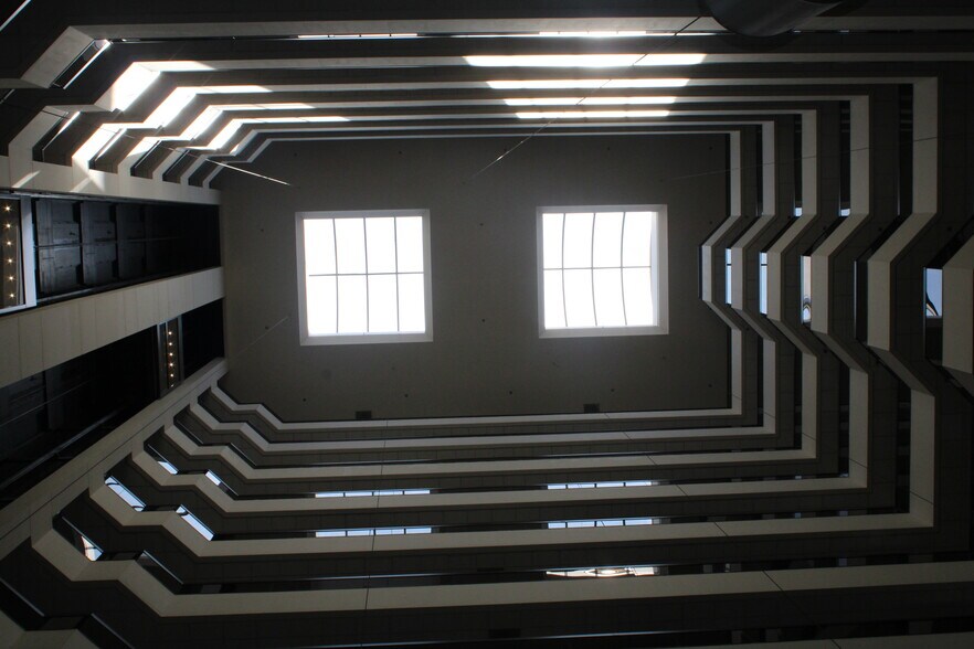 More Photos Of 4144 N Central Expy, Dallas Office For Sale