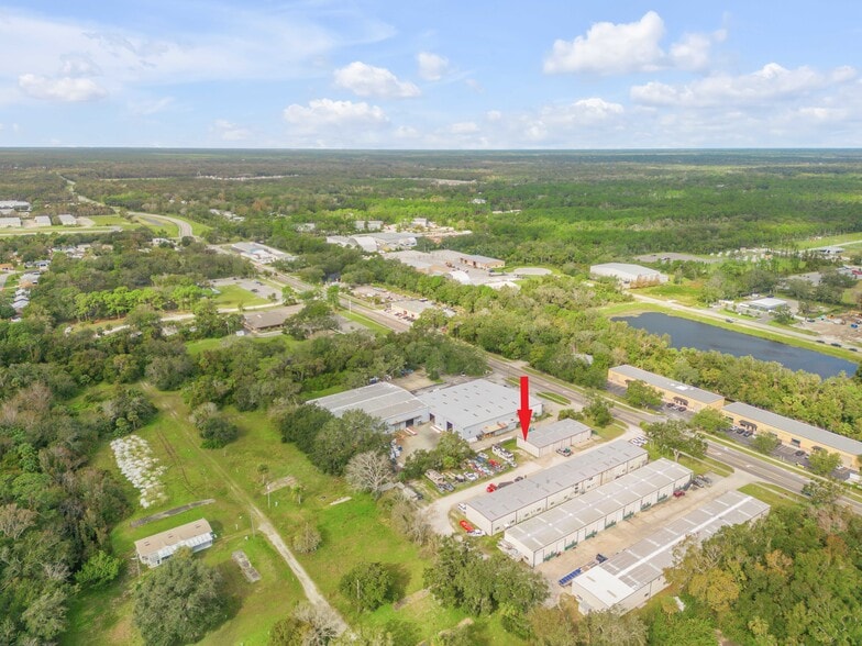 More Photos Of 708 W Park Ave, Edgewater Warehouse For Sale