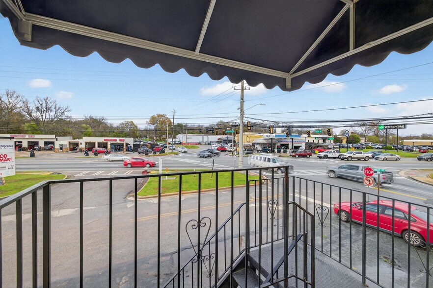 More Photos Of 4109 Robinson St, Covington Freestanding For Sale