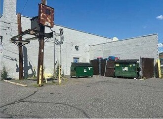 More Photos Of 710 Burmont Rd, Drexel Hill Drugstore For Lease