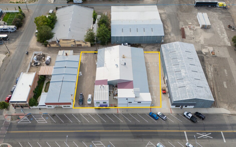 More Photos Of 319 Main St N, Kimberly Warehouse For Sale