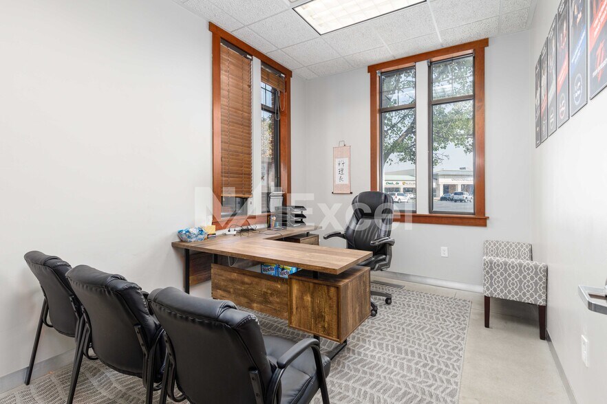 More Photos Of 2106 W 1800 N, Clinton Bank For Lease