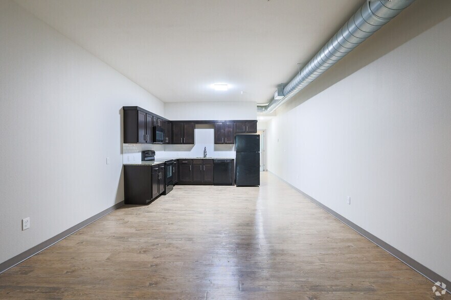 More Photos Of 429 W Central Ave, Wichita Apartments For Sale