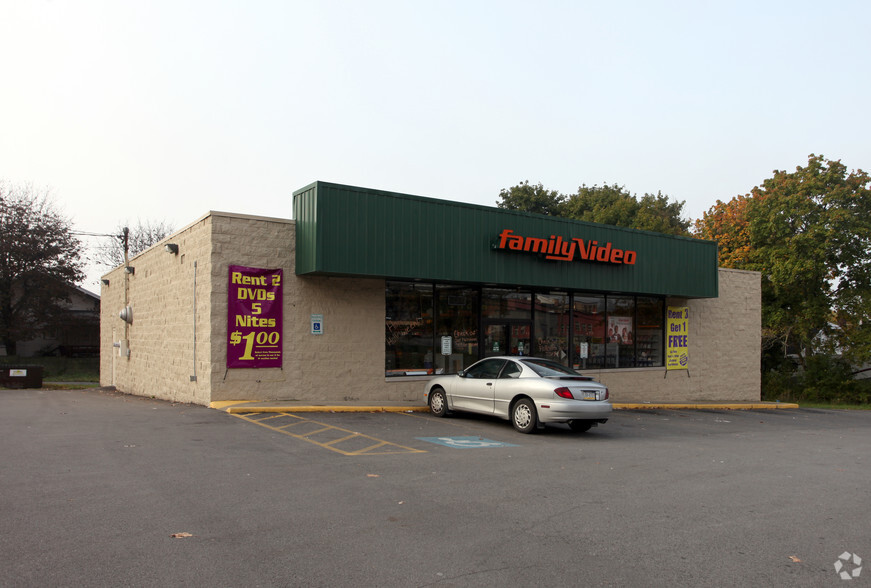 Primary Photo Of 1138 E State St, Hermitage General Retail For Lease