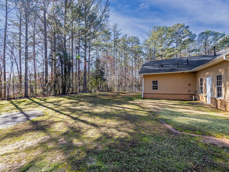 More Photos Of 2425 W Park Place Blvd, Stone Mountain Schools For Sale